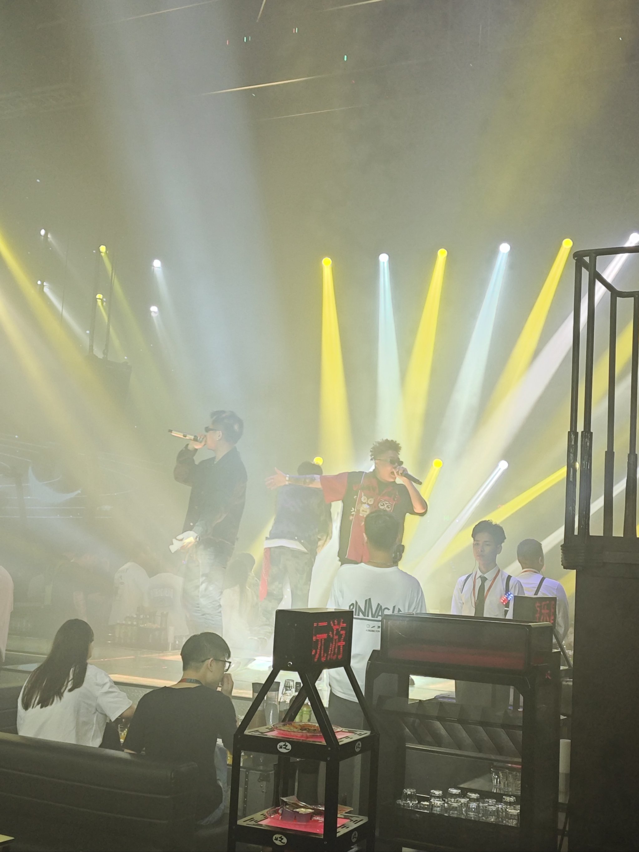 临沂商务ktv低端场所推荐-费县ktv预定